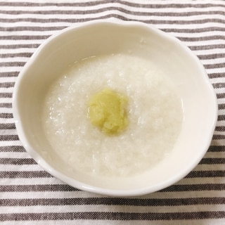 【離乳食中期】食パンで作るさつまいものパン粥